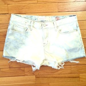 Authentic Marc Jacobs Jean shorts